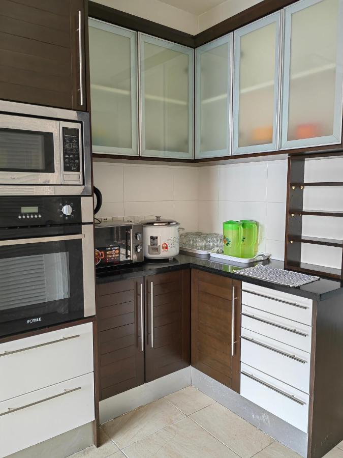 Marimari Marina Service Condo Kota Kinabalu Bagian luar foto
