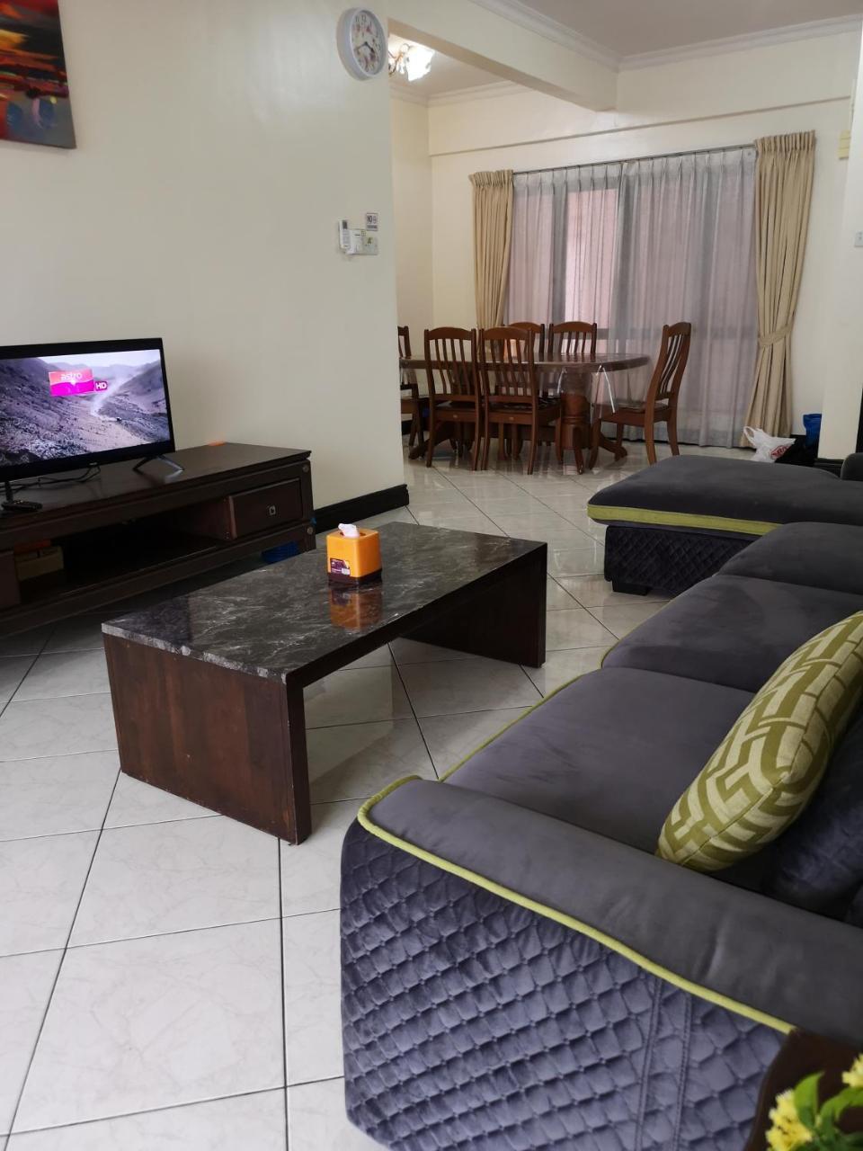 Marimari Marina Service Condo Kota Kinabalu Bagian luar foto