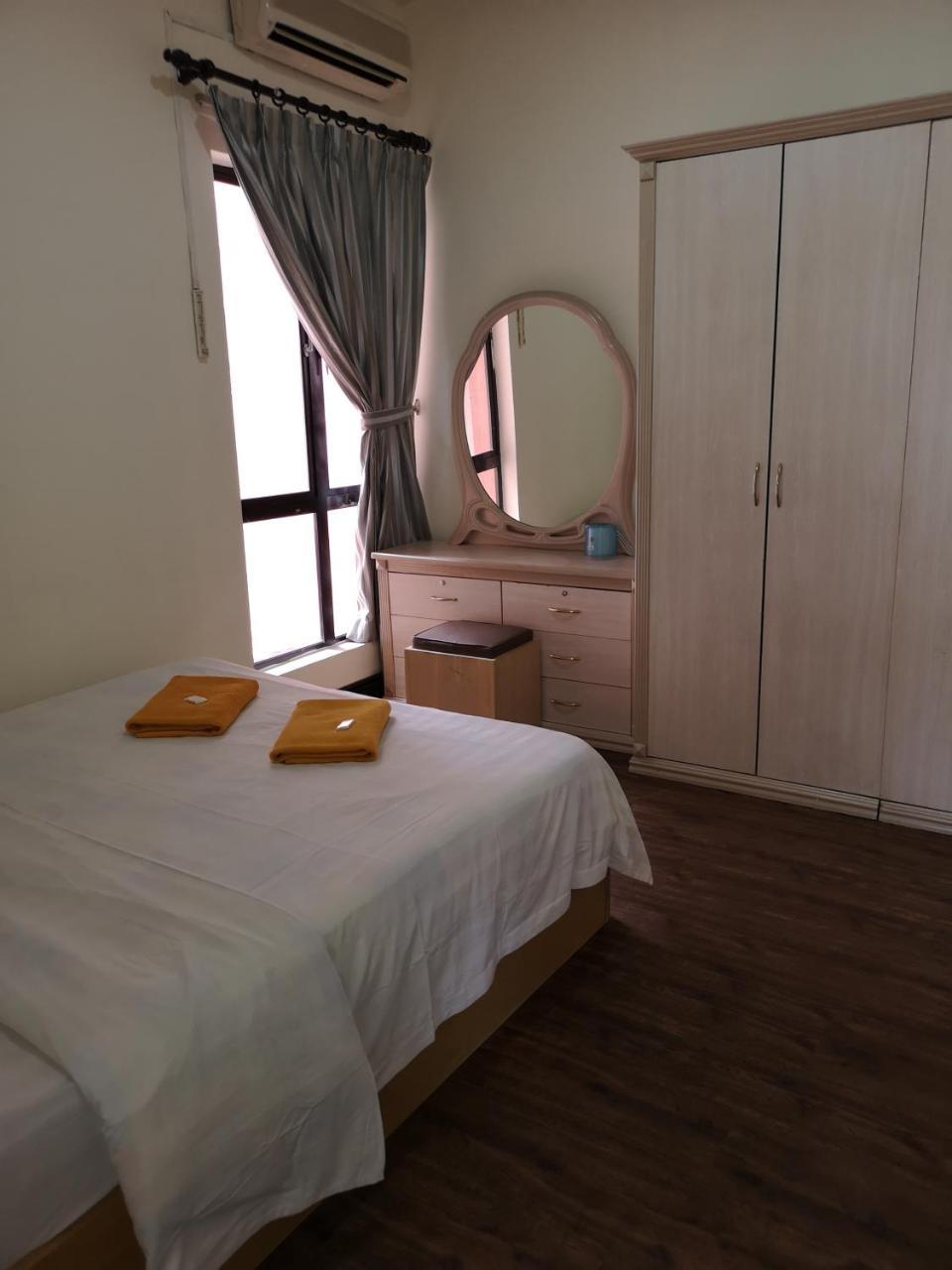 Marimari Marina Service Condo Kota Kinabalu Bagian luar foto