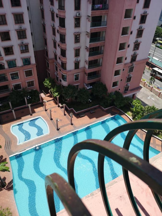 Marimari Marina Service Condo Kota Kinabalu Bagian luar foto